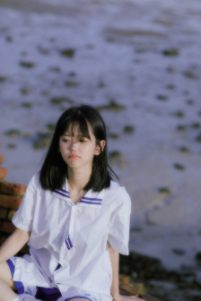 校花的第一次娇小燕